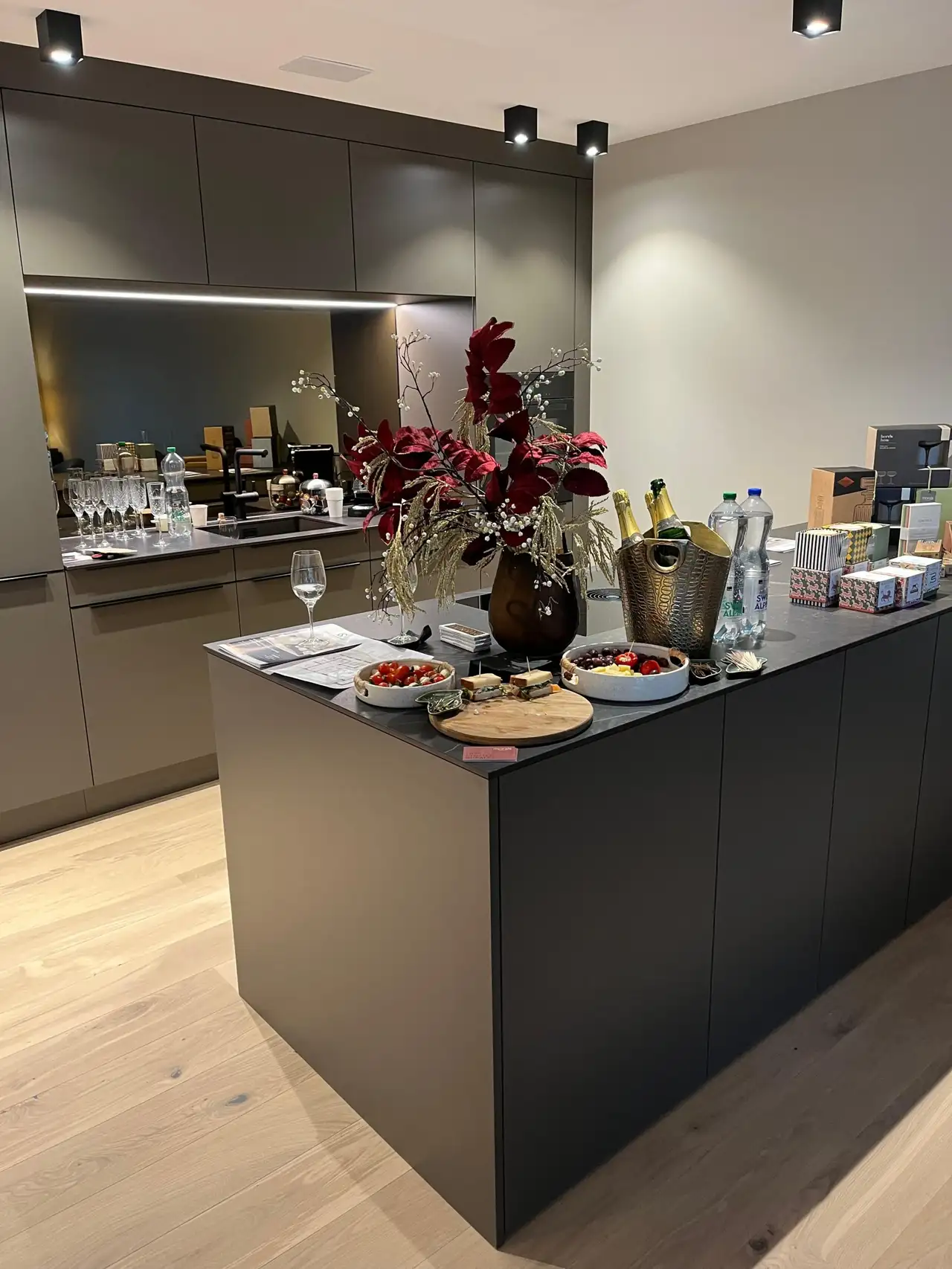 Manau Fine Living